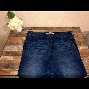 Hollister HiRise Skinny Jeans